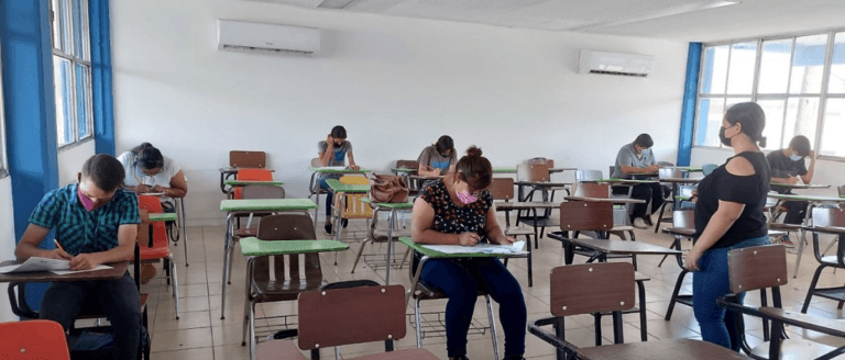 Educacion gratuita examenes selectividad ceneval