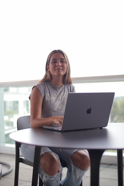 Maestrías en Educación en Línea: Potencia tu Carrera con Flexibilidad y Calidad