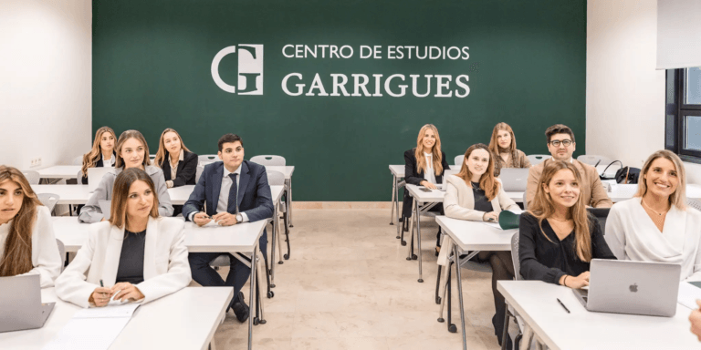 Descubre por qué estudiar Derecho en Guadalajara te abrirá puertas