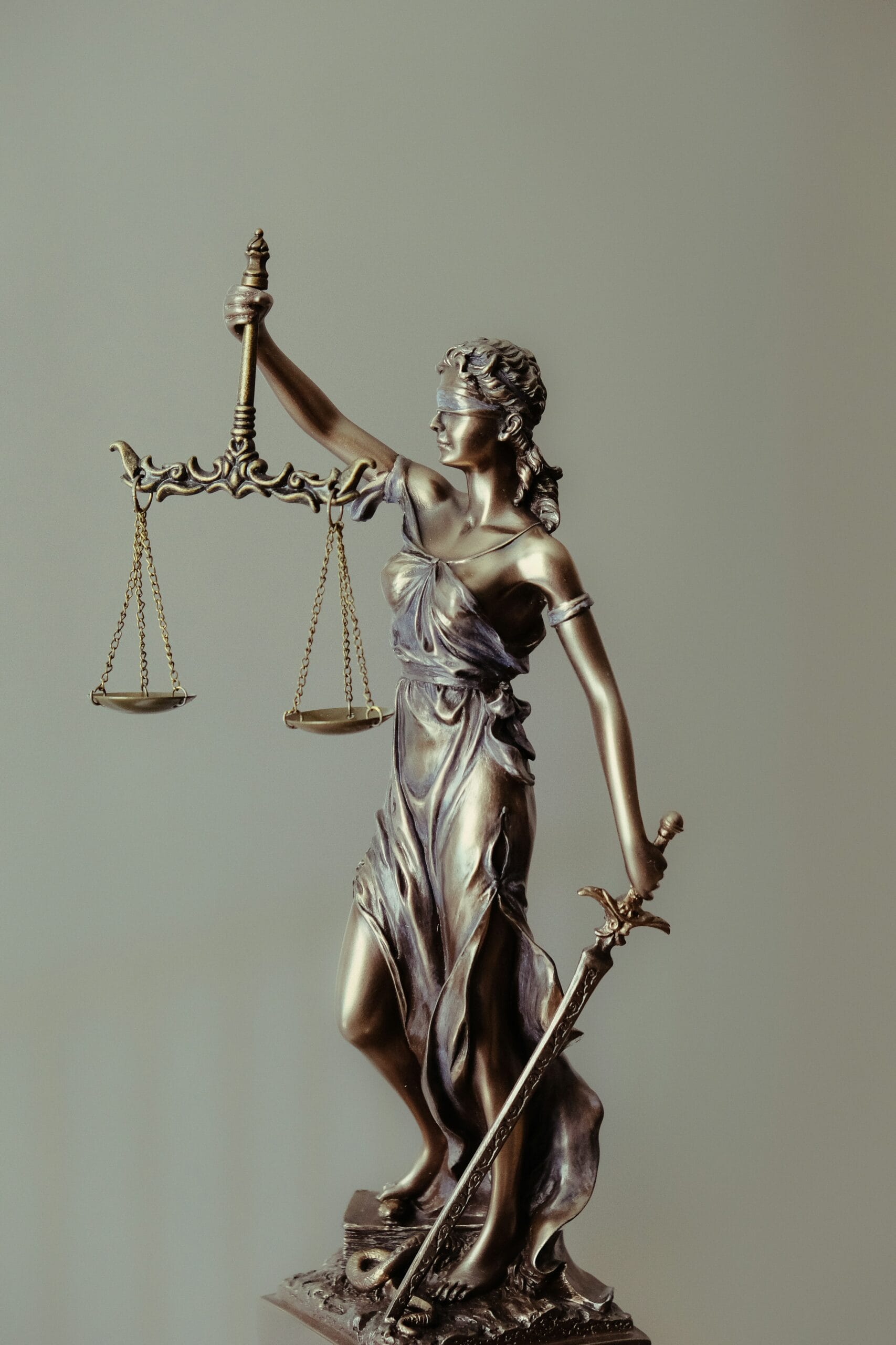 Descubre el Decálogo del Abogado: Consejos Esenciales para el Éxito Legal Descubre el Decálogo del Abogado: Consejos Esenciales para el Éxito Legal