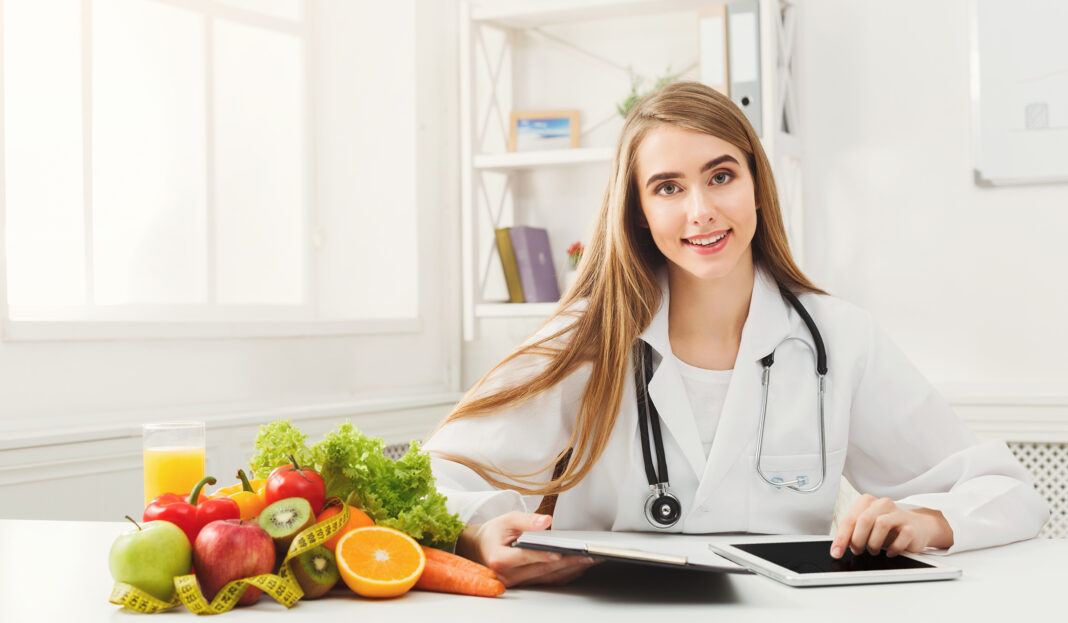 la-mejor-licenciatura-en-nutricion-online-inicia-tu-carrera-hoy